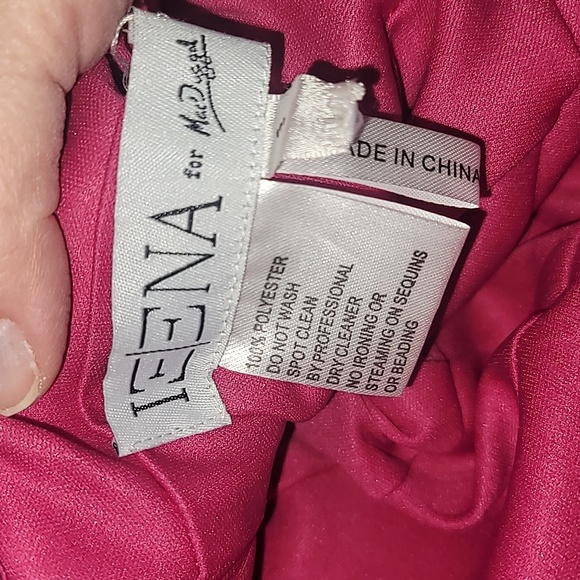 Ieena for Mac Duggal,Charmeuse Halter Strap Soft Tie Waist Gown, Magenta, Size 6 - Picture 10 of 10